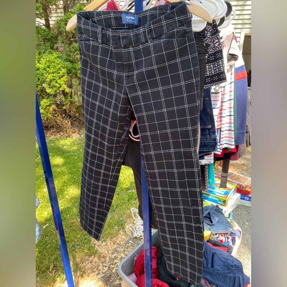 Old Navy “Pixie” Trousers